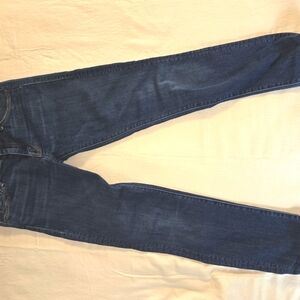 MOTHER The Looker Cropped Jeans